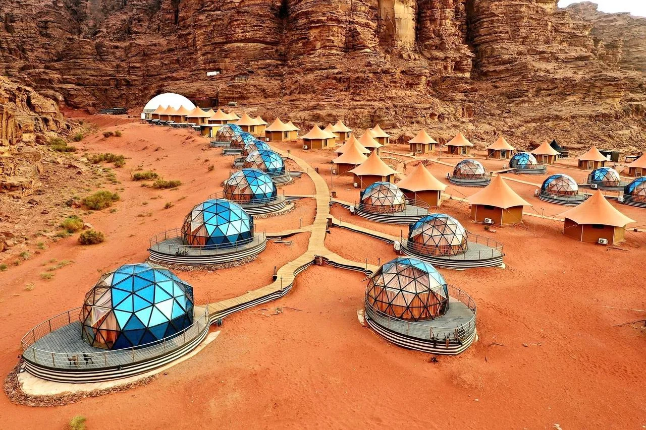 🏜️ Иордания: 5 ночей на Красном море + посещение Петры + ночлег в пустыне Вади Рам + 4 ночи на Мертвом море!